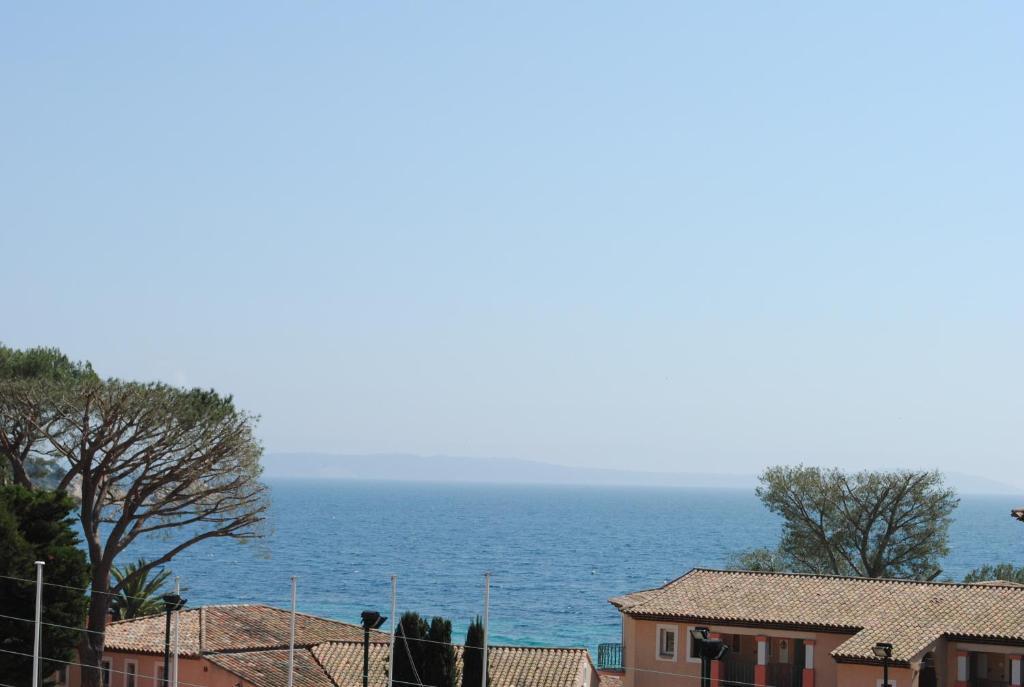Cap Negre Hotel Le Lavandou Exteriör bild